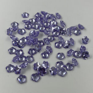 Lavender Cinquefoil Flower Cut Cubic Zirconia Stones Wholesale Price
